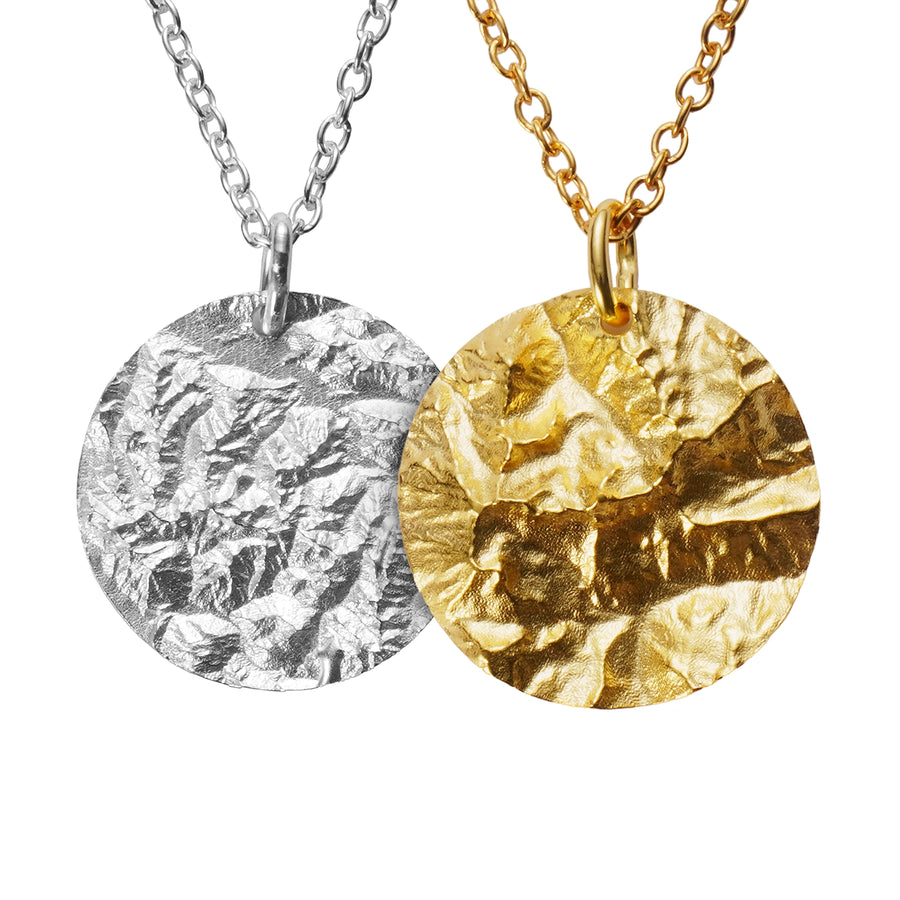 Personalisierte Bergketten aus Fairmined-Silber und -Gold